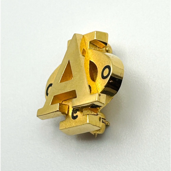 Vintage 90s Gold Plated Alpha Phi Sorority Badge Pin - Picture 2 of 6